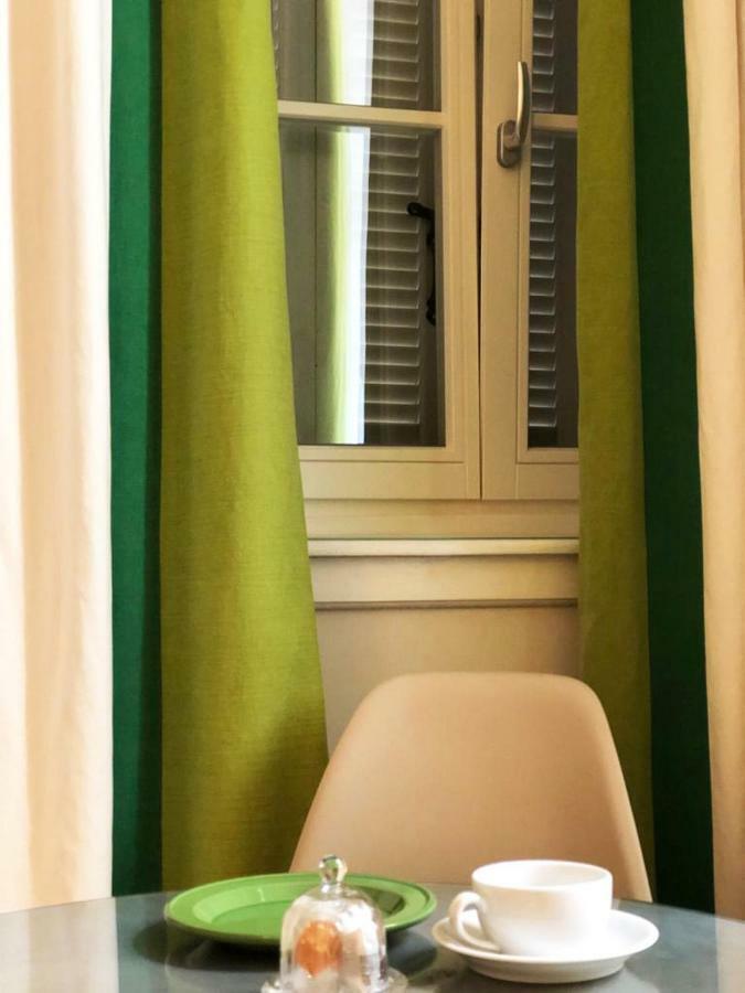 Acropolis Townhouseco Suites Афіни Екстер'єр фото