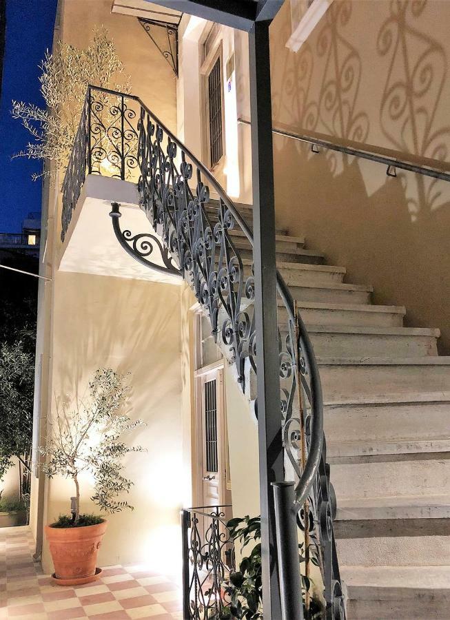 Acropolis Townhouseco Suites Афіни Екстер'єр фото