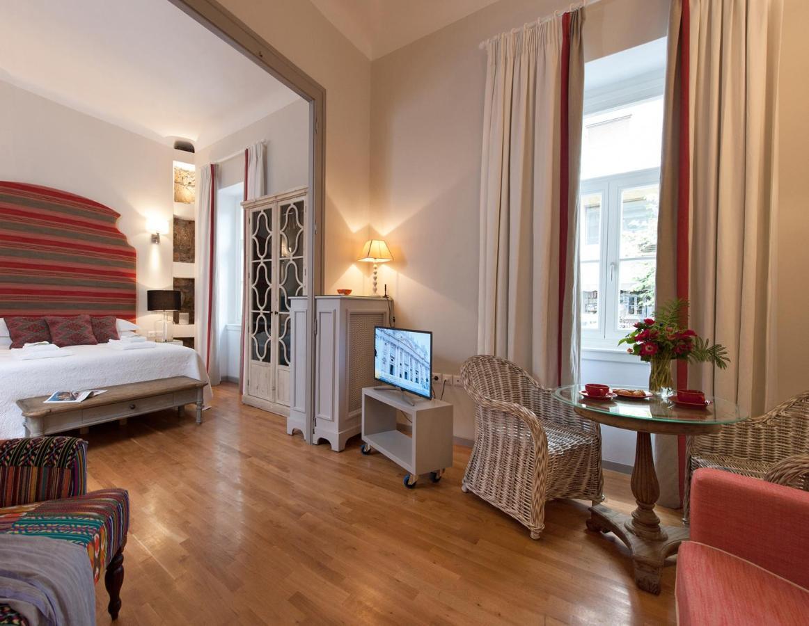 Acropolis Townhouseco Suites Афіни Екстер'єр фото